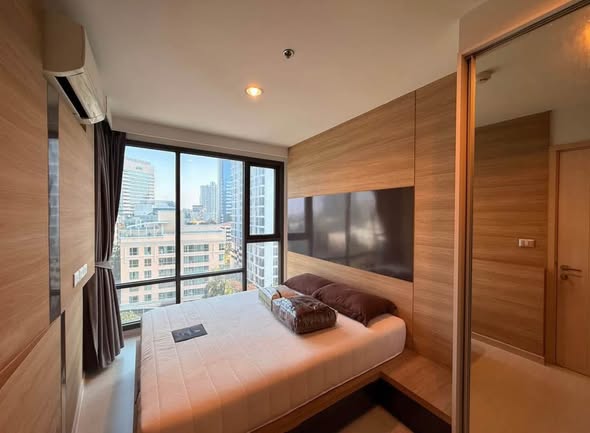 bedroom of Rhythm Sukhumvit 42