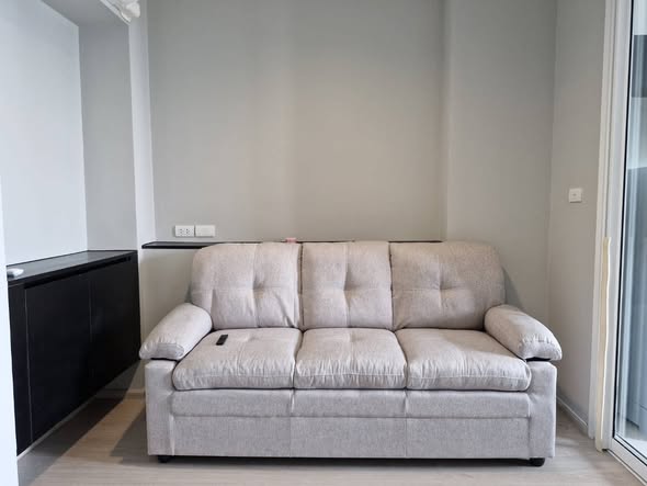 living room of RHYTHM Sukhumvit 44/1