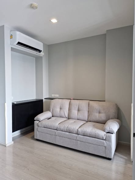 living room of RHYTHM Sukhumvit 44/1