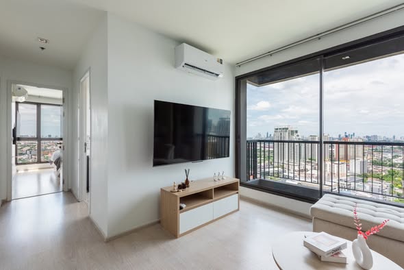 living room and room interior of RHYTHM Sukhumvit 44/1