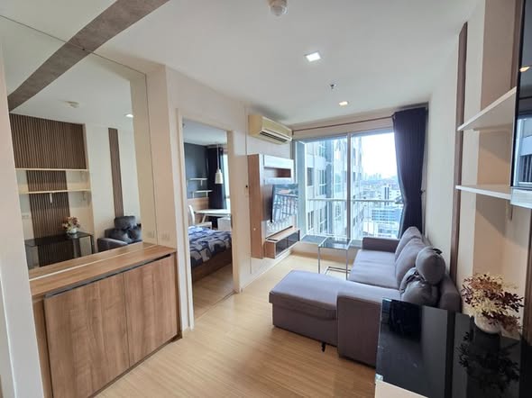 bedroom and living room of Rhythm Sukhumvit 50
