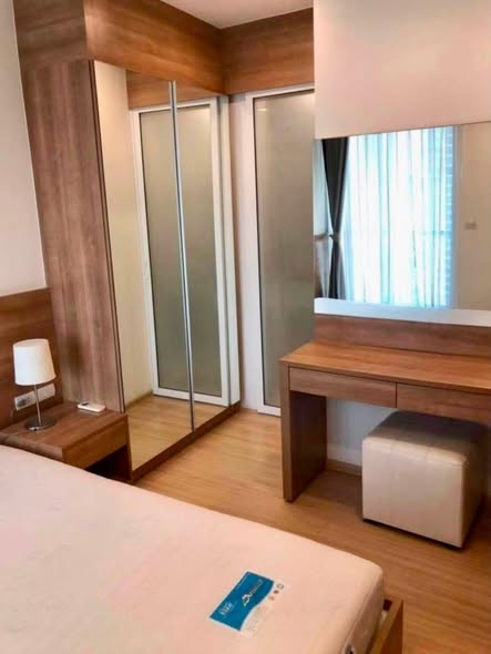 bedroom and room interior of Rhythm Sukhumvit 50