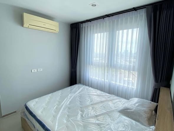 bedroom of Rich Park Chao Phraya
