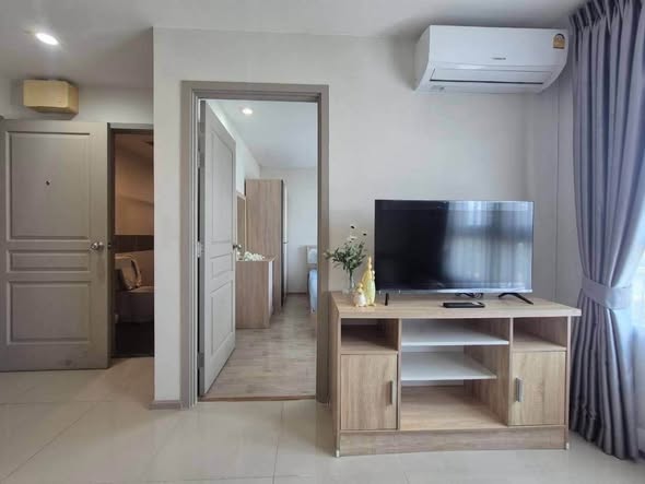 bedroom of Rich Park Chao Phraya