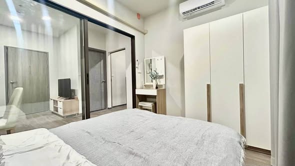 bedroom and room interior of Rich Point @BTS Wutthakat
