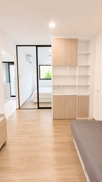 room interior of เสนาคิทท์ สำโรง อินเตอร์เชนจ์ (สำนักงานขาย)