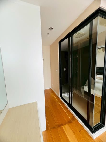 room interior of อัพเอกมัยคอนโดมิเนียม