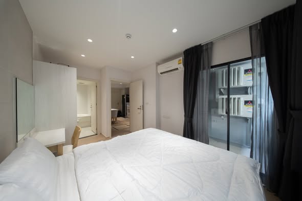 bedroom of Runesu Thonglor 5 (รูเนะสุ ทองหล่อ 5)