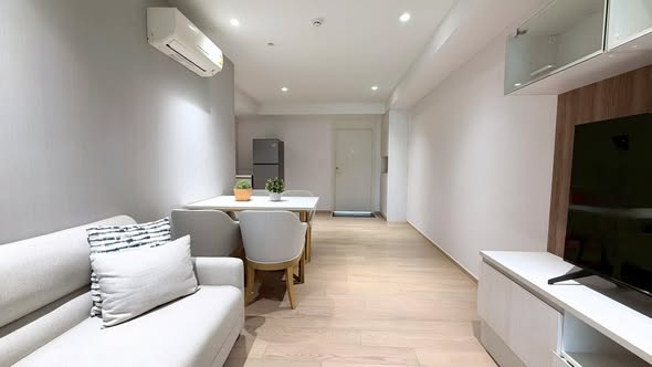living room of Runesu Thonglor 5 (รูเนะสุ ทองหล่อ 5)