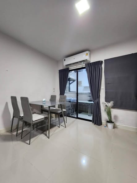 S Concept Townhome, Soi Nonsi 28