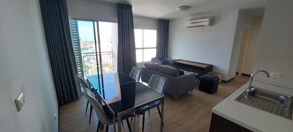 bedroom of S&S Sukhumvit Condominium