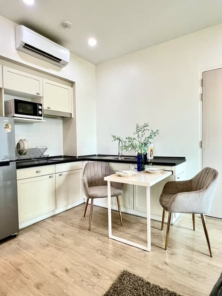 S1 Rama 9 Condominium