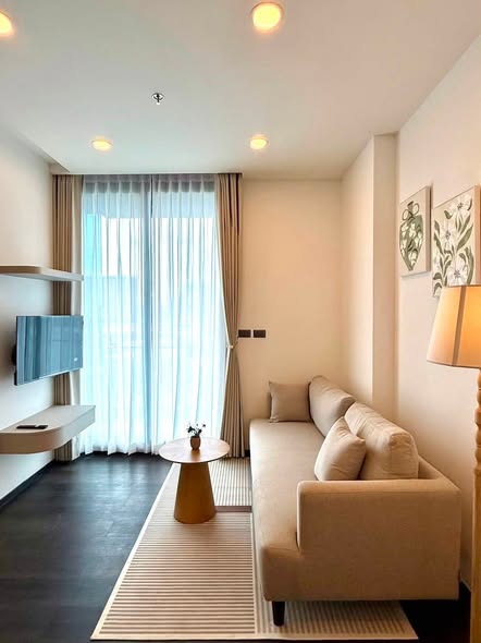 bedroom and living room of Sapphire Condominium Rama 3