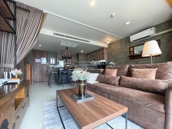 bedroom and living room of Sathorn Prime Residence