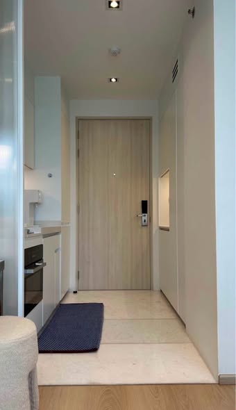 room interior and bathroom of SCOPE Promsri