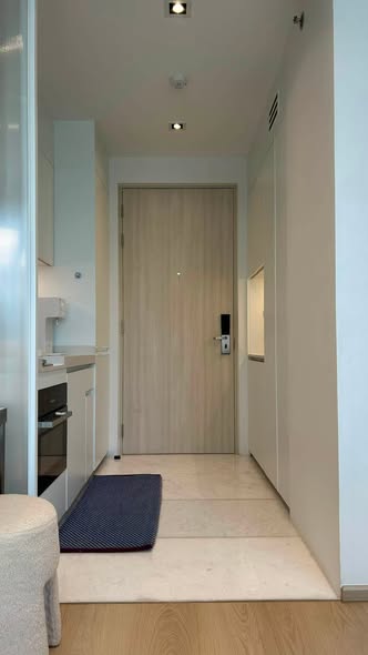 room interior and bathroom of SCOPE Promsri