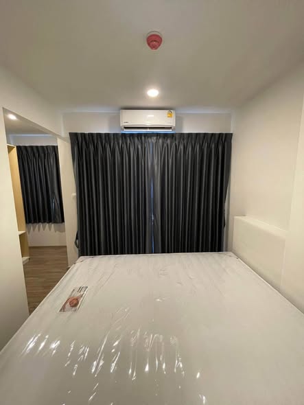 bedroom and room interior of Sena Kith Srinakarin-Sridan เสนาคิทท์ ศรีนครินทร์-ศรีด่าน