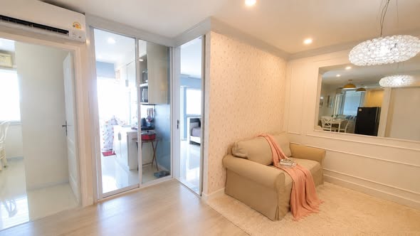 Sense of London Condo