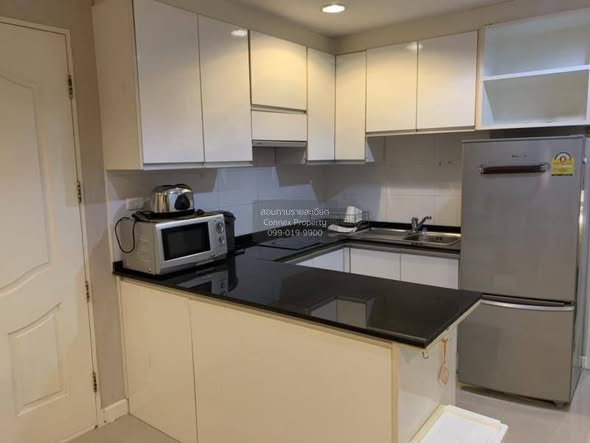 kitchen of Serene Place Sukhumvit 24