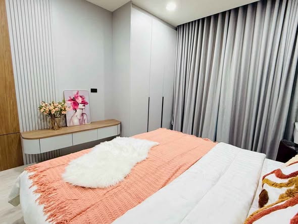 bedroom and bathroom of Serenity Jomtien Pool Villas
