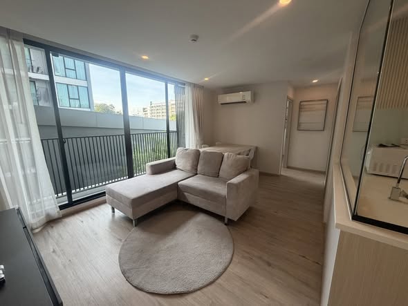 living room and room interior of Serio Sukhumvit 50