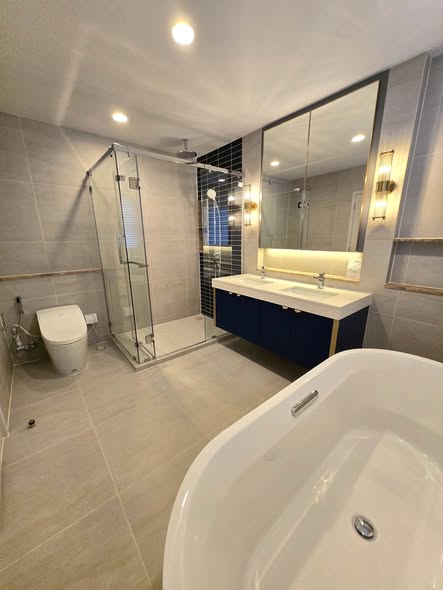 bathroom of Setthasiri Bangna-Suvarnabhumi