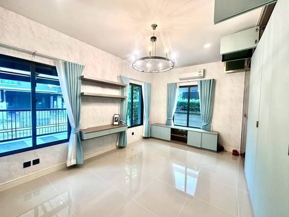 bedroom of Setthasiri Krungthep Kreetha 2