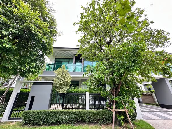 Setthasiri Krungthep Kreetha 2