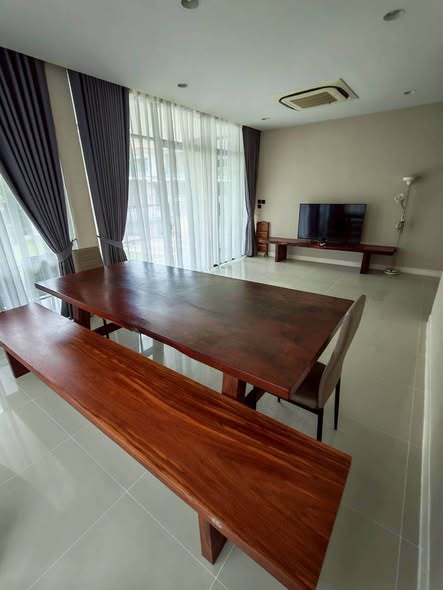 room interior of Setthasiri Krungthep Kreetha 2