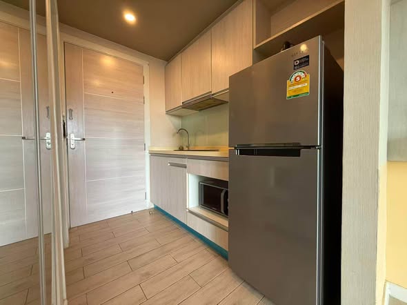 kitchen of Seven Seas Condo Resort Jomtien