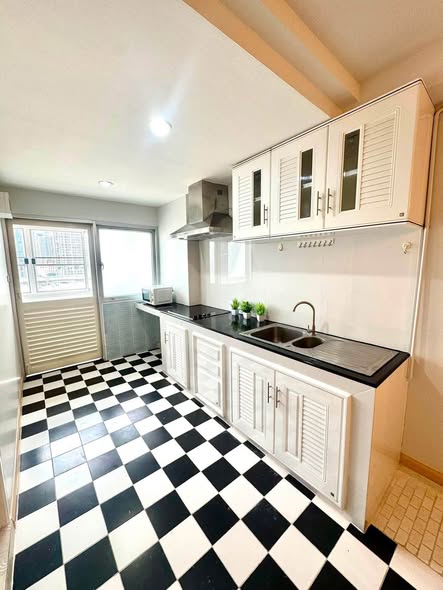kitchen of Siam Condominium