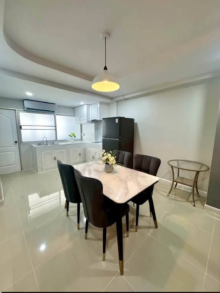 room interior of Siam Condominium