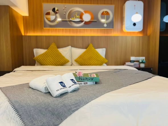 bedroom of Siamese residence landmark @ MRTA station