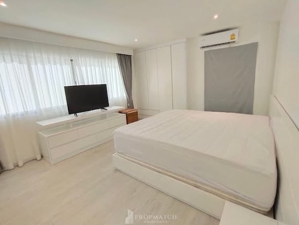 bedroom of Silom Condominium