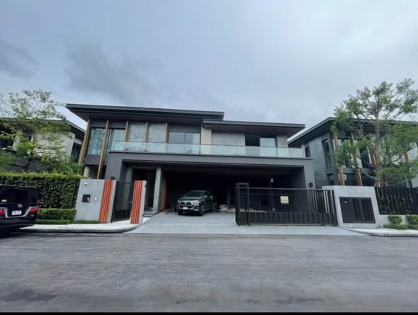SIRANINN RESIDENCES | ศิรนินทร์ เรสซิเดนเซส