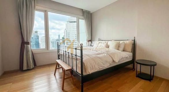 bedroom of Siri at Sukhumvit