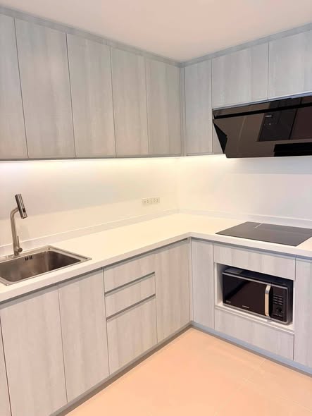 kitchen of Siri Place Pattanakarn