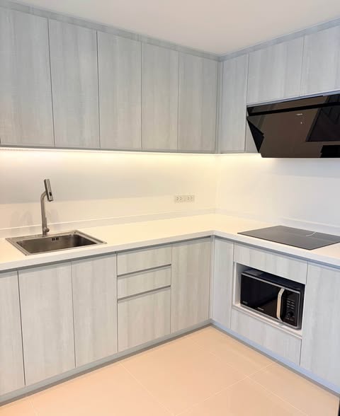 kitchen of Siri Place Pattanakarn