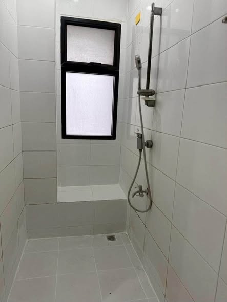 bathroom of six nature