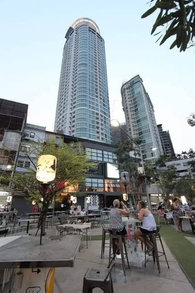 Sky Walk Residences