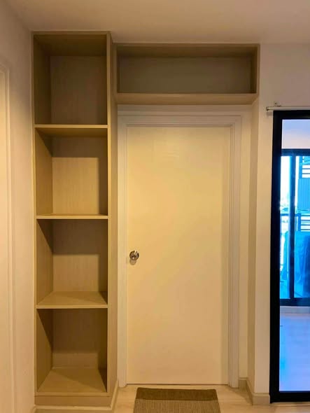 room interior of Skyline Rattanathibet Condominium