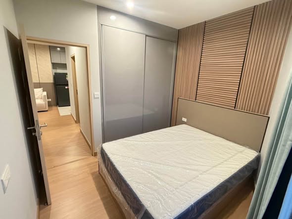 bedroom and room interior of Skyrise Avenue Sukhumvit 64