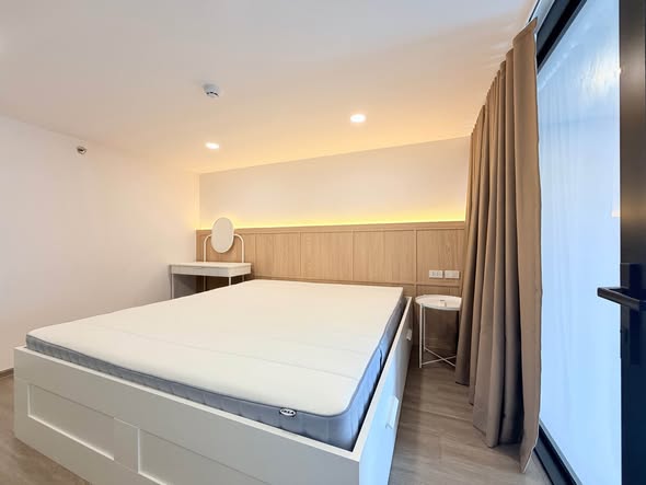 bedroom of So Origin Kaset Interchange