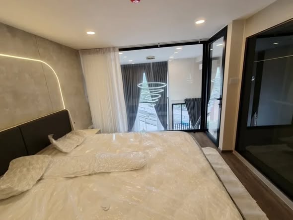 bedroom of So Origin Kaset Interchange