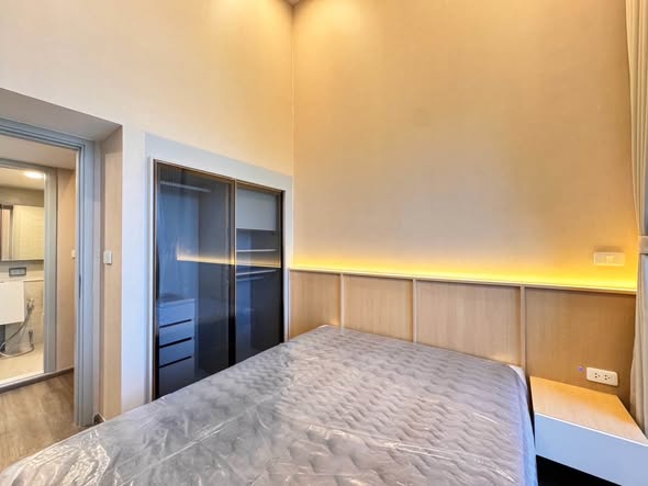 bedroom of So Origin Kaset Interchange