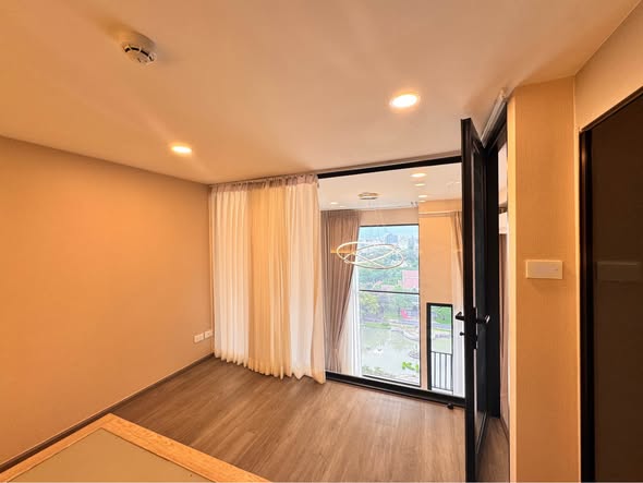 bedroom and room interior of So Origin Kaset Interchange