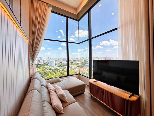 living room and bedroom of So Origin Kaset Interchange