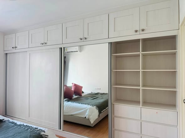 bedroom and room interior of Supalai City Resort Bearing Station (Sukhumvit 105)