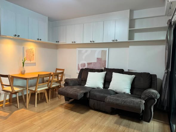 living room of Supalai City Resort Bearing Station (Sukhumvit 105)