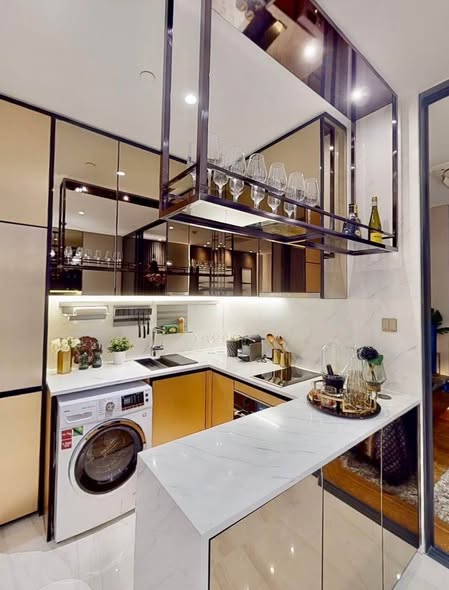 bathroom and kitchen of Supalai Icon Sathon